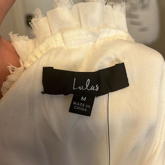 Lulu’s White Halter Belt Dress Feminine Contemporary Event Festival Brand New - Picture 16 of 16